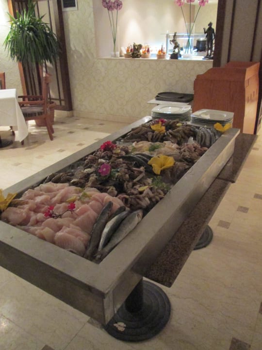 Fischabend Shams Prestige Abu Soma-Adults Only