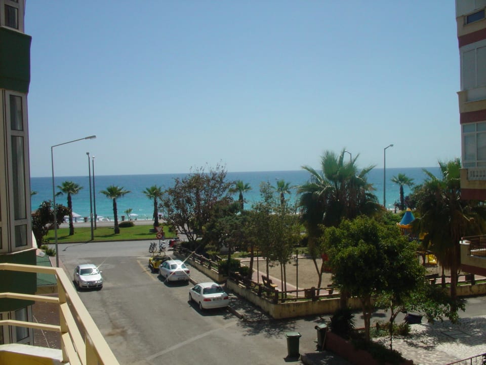 Uitzicht Hotel Kleopatra Alis