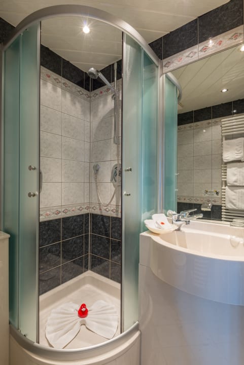 Zimmer Hotel Rheinischer Hof