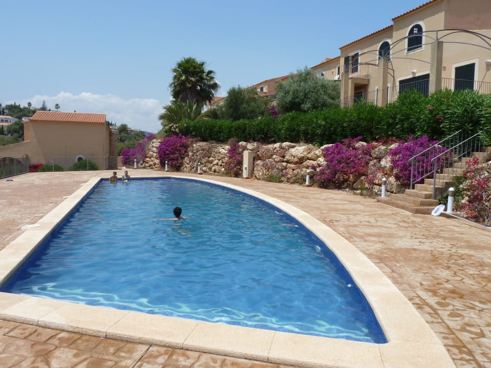 Pool Apartments Cala Romantica