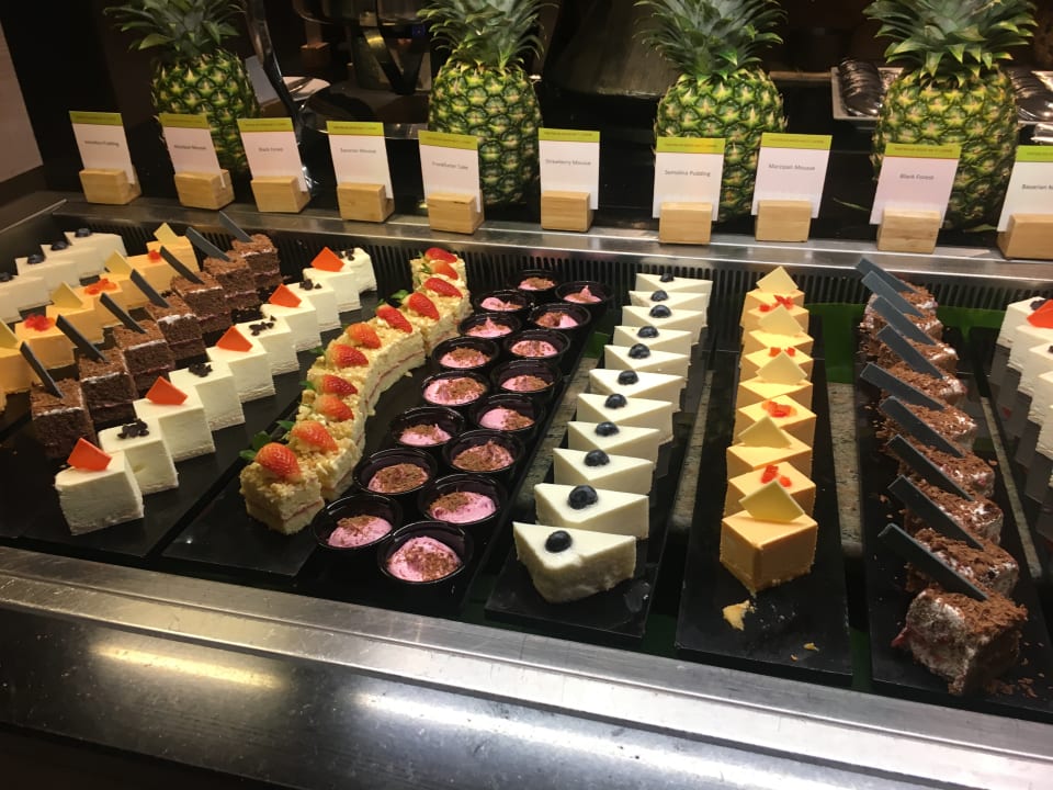 Gastro DoubleTree by Hilton Resort & Spa Marjan Island