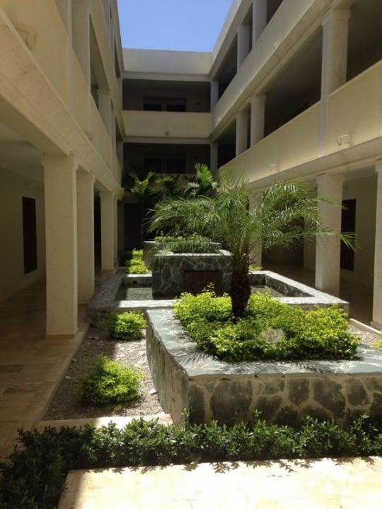 Innenhof der Premium Zimmer Grand Palladium Punta Cana Resort & Spa