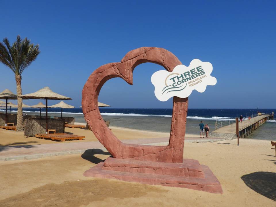 Strand Three Corners Sea Beach Resort