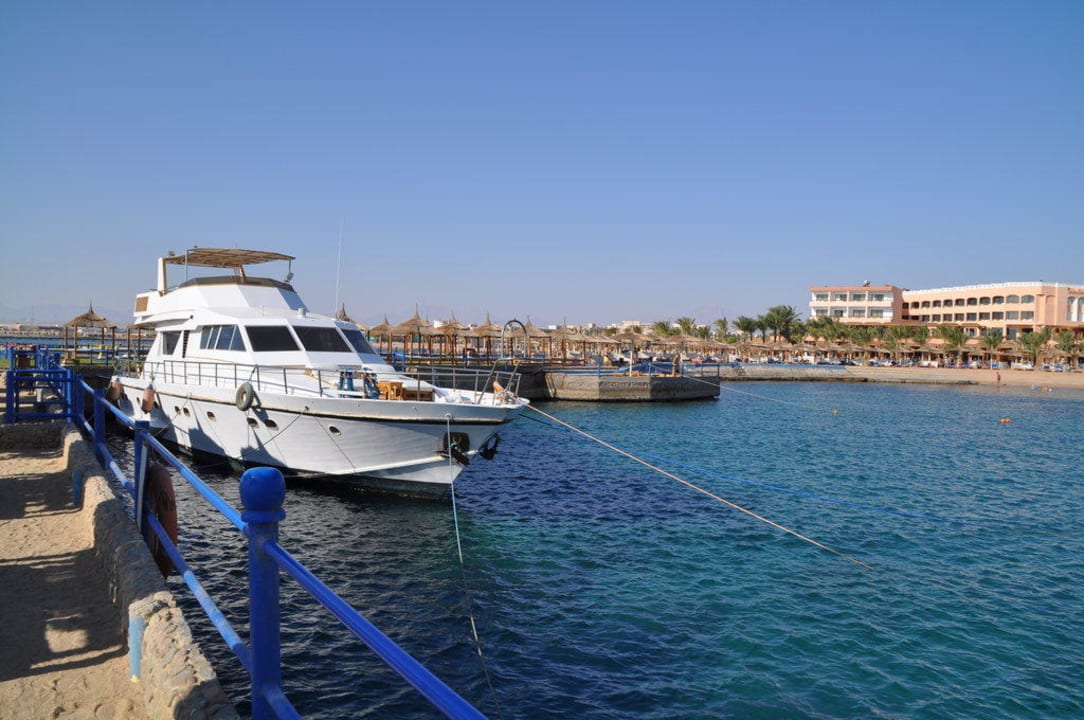 Blick in die Bucht Beach Albatros Resort