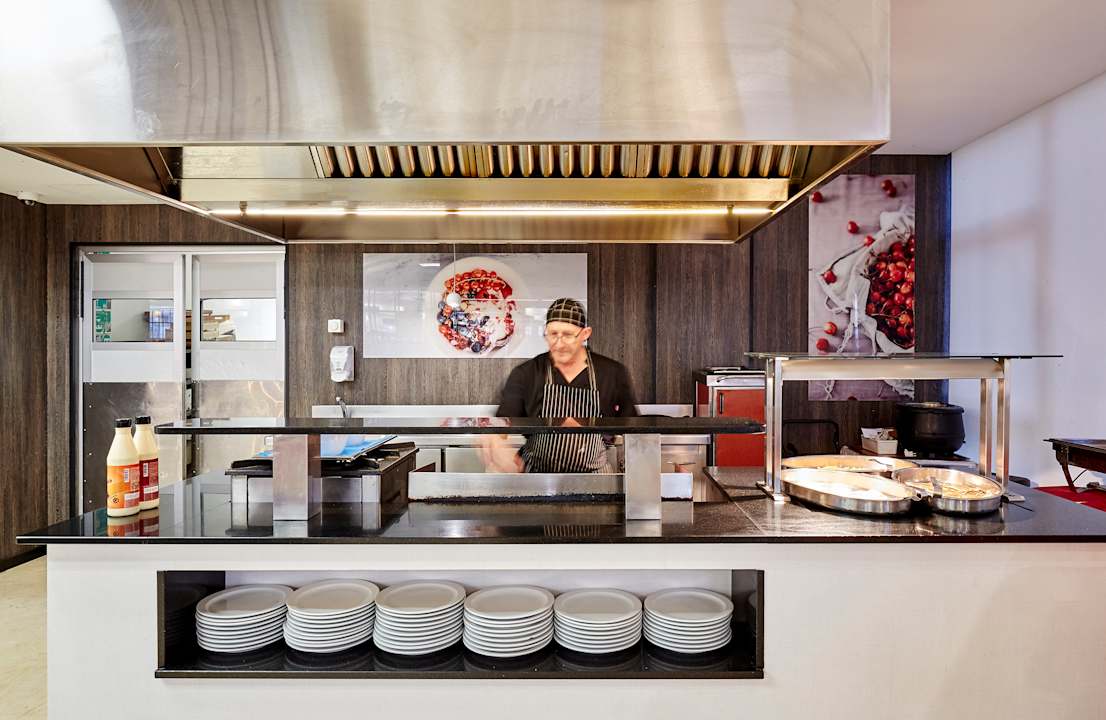 Gastro Hotel Surf Mar