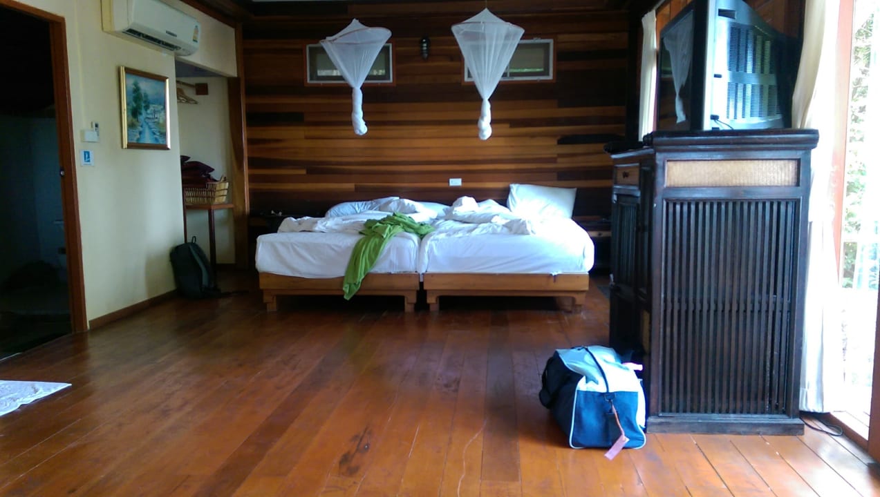 Zimmer Dusit Buncha Resort