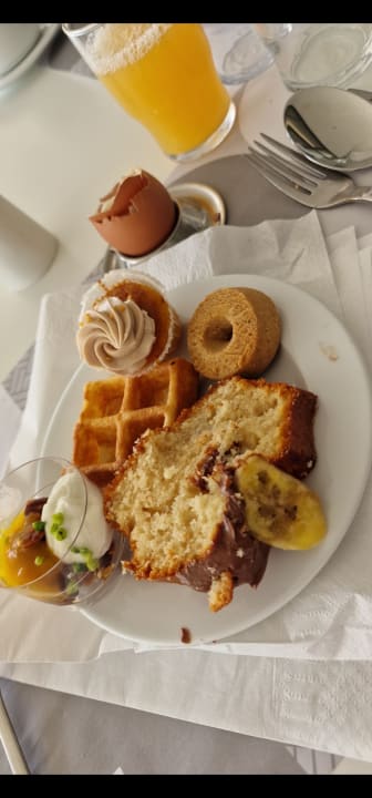 Gastro Gennadi Grand Resort