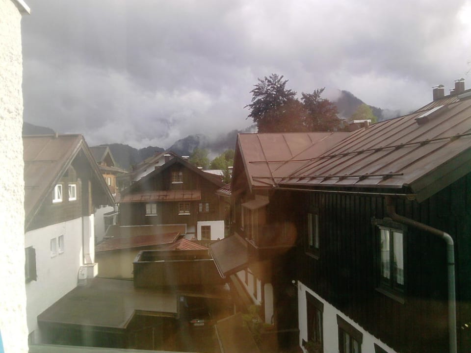 Ausblick auf den Hinterhof Hotel Garni Regina