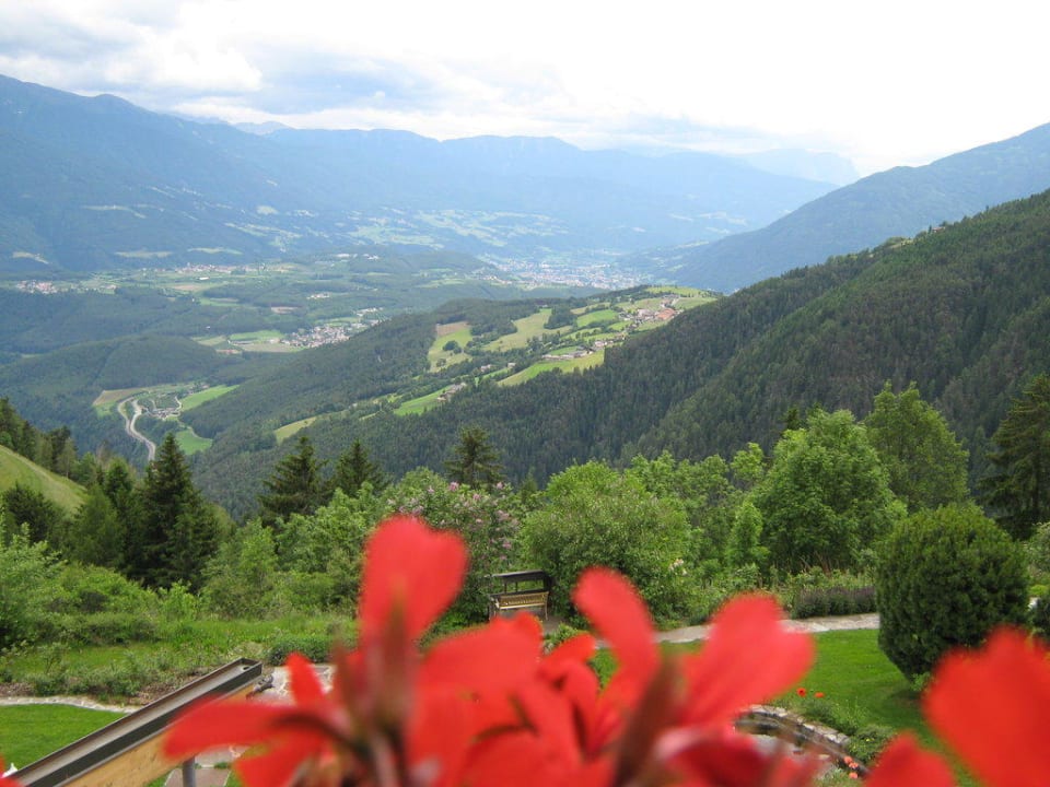 Talkessel der Eisack mit Brixen Parkhotel Holzerhof