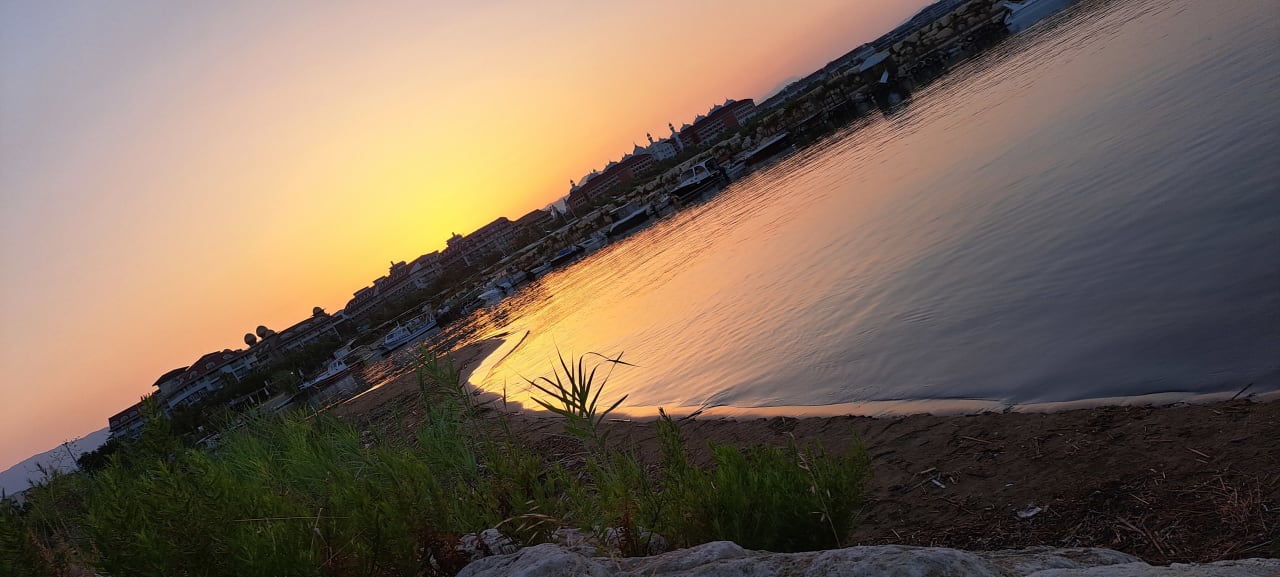 Strand Grand Seker Hotel