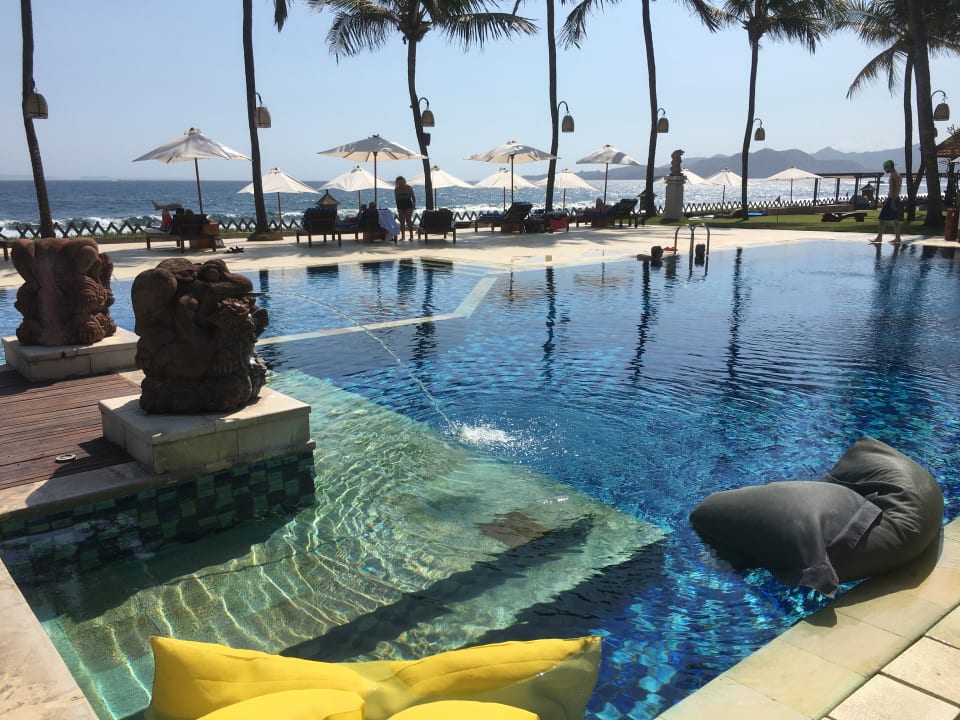 Pool Ramayana Candidasa