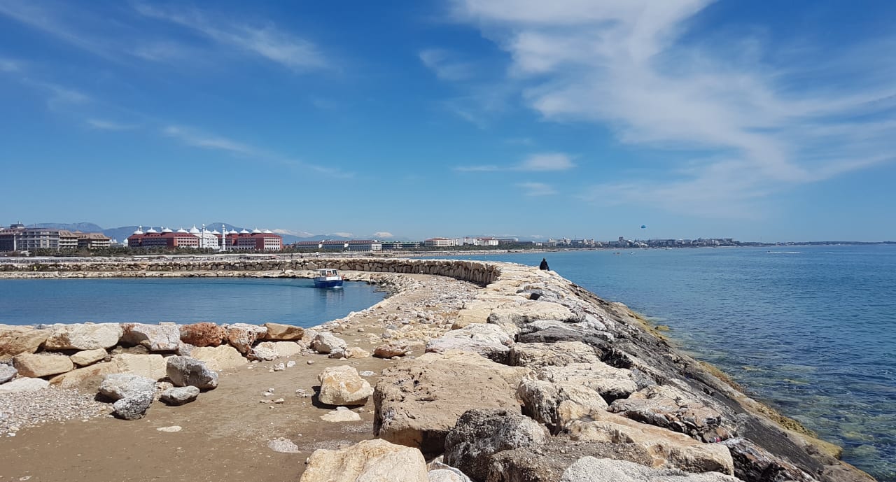 Strand Grand Seker Hotel