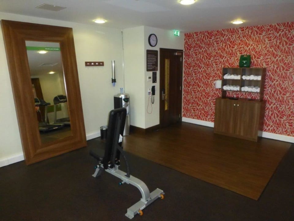 Fitnessraum Hampton by Hilton London Luton Airport