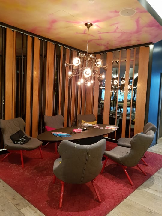 Lobby Mercure Berlin Wittenbergplatz