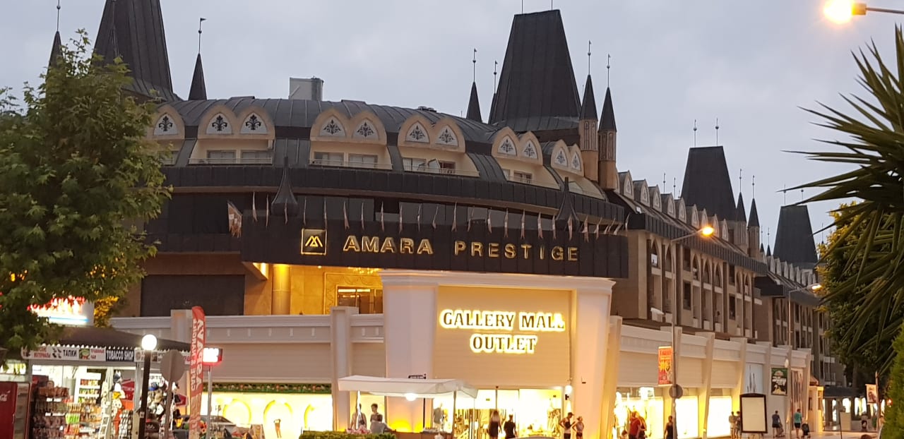 Außenansicht Crystal Prestige Elite