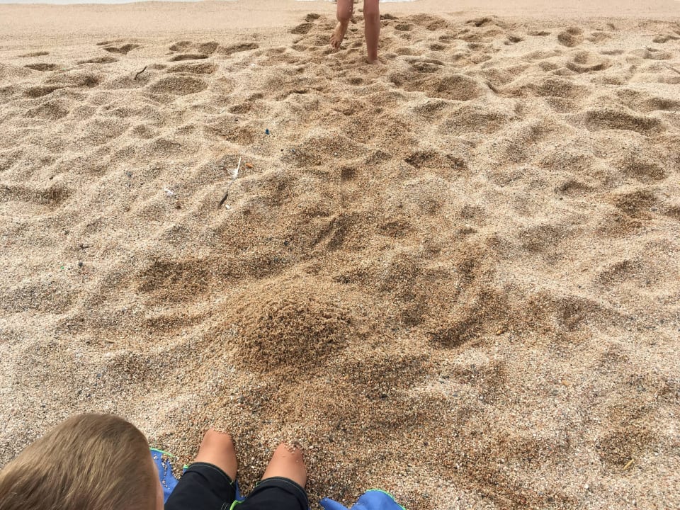 Taki piasek CAPRICI BEACH HOTEL & SPA