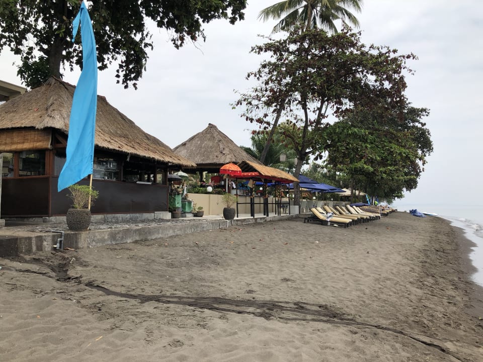 Strand Villas at The Lovina Bali Resort