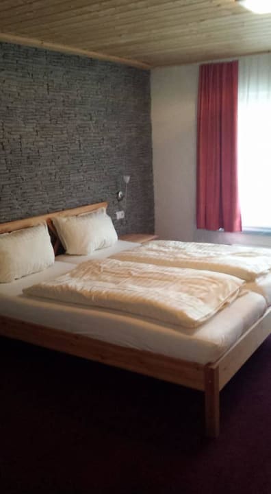 Schlafzimmer Hotel Bayernstern