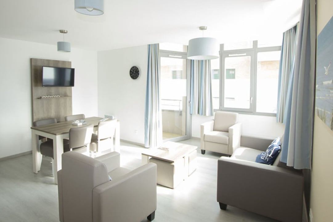 Zimmer Holiday Suites Villa les Peupliers