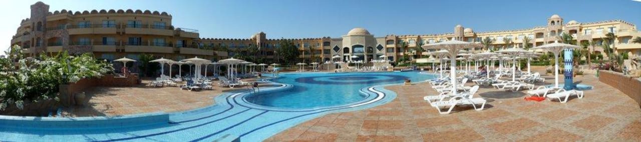 Panorama Pool Utopia Beach Club