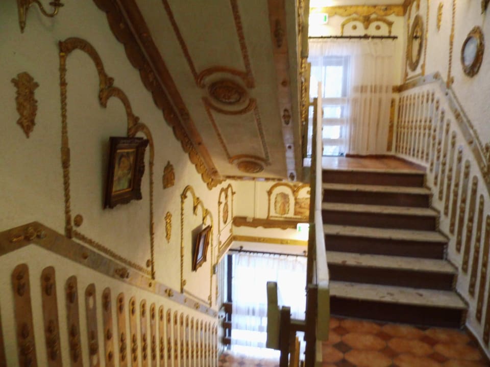 Treppenhaus Hotel Königreich zu Romkerhall