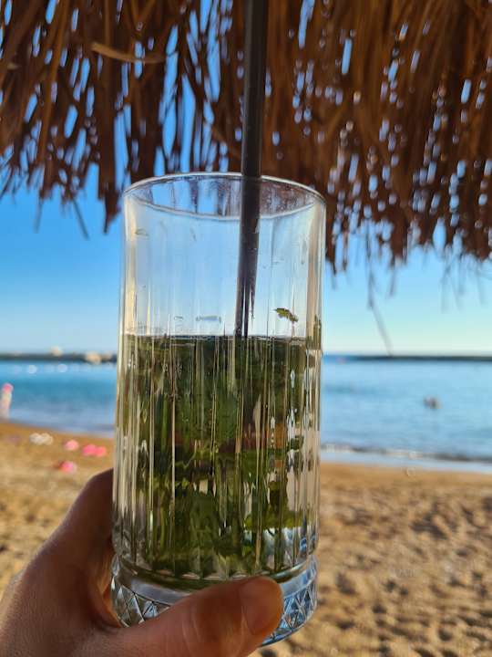 Strand Rubi Platinum Sign