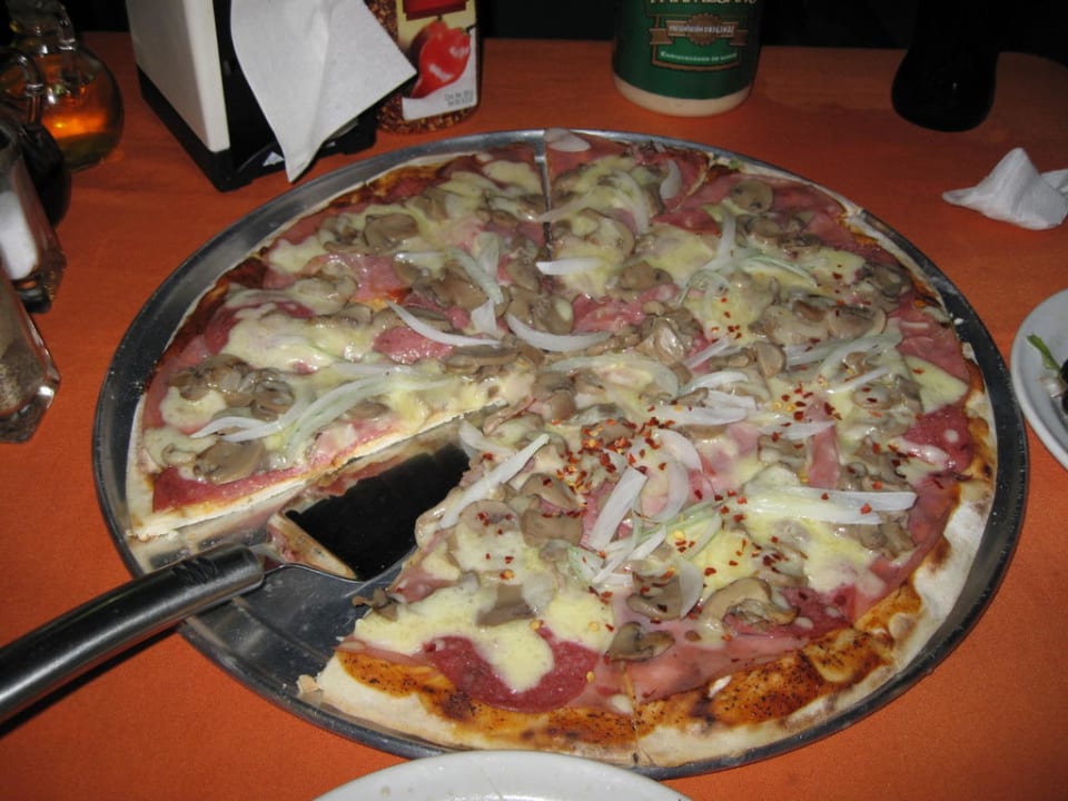 Riesenpizza Hotel Villas Flamingos