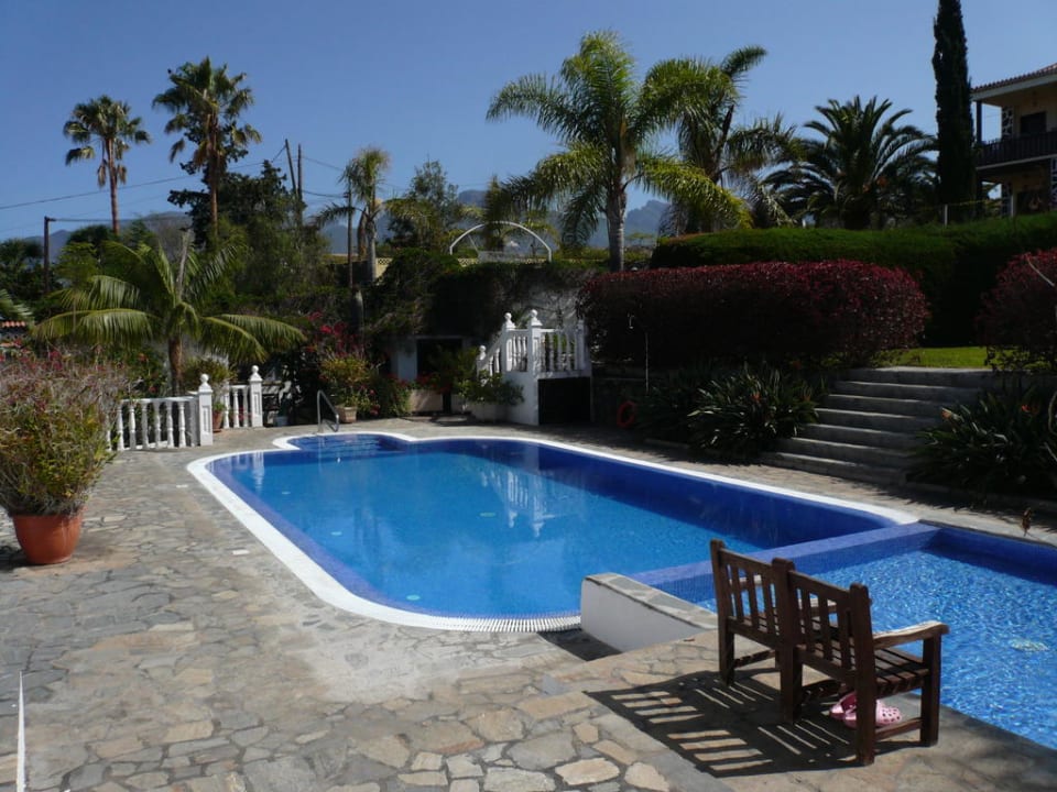 2. Pool Bungalows Residencia Las Norias