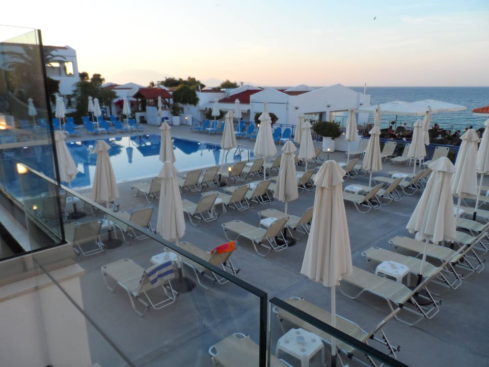 Glówny basen z animacjami AluaSoul Zakynthos - Adults only