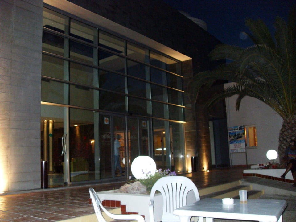 Ausgang zum Pool bzw. Eingang zur Lobby Eden Club