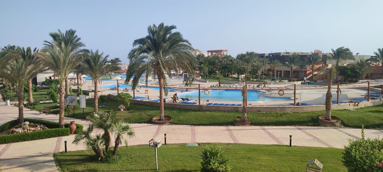 Außenansicht Malikia Resort Abu Dabbab