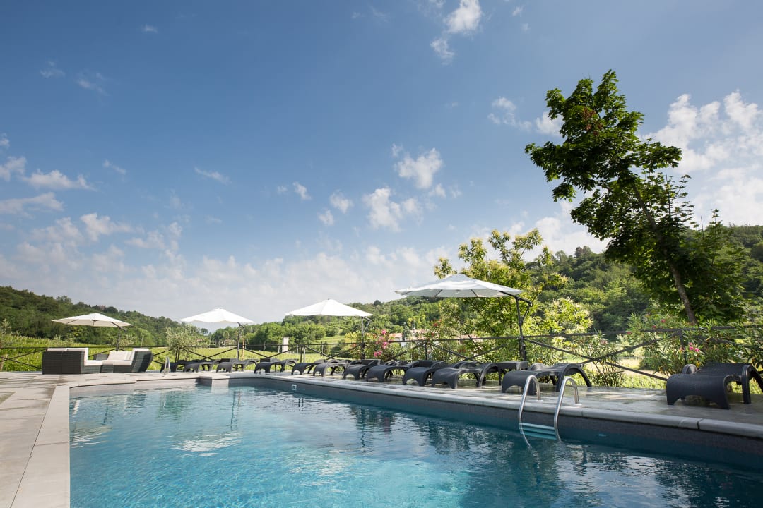 Pool Il Roncal Wine Resort