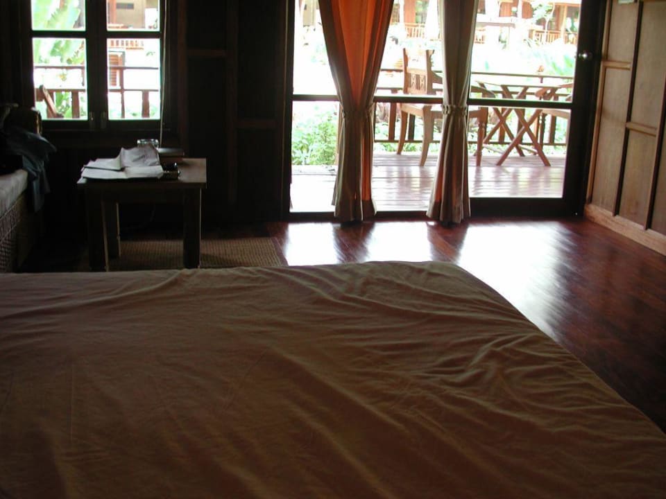 Bungalow Hotel Green Papaya Resort