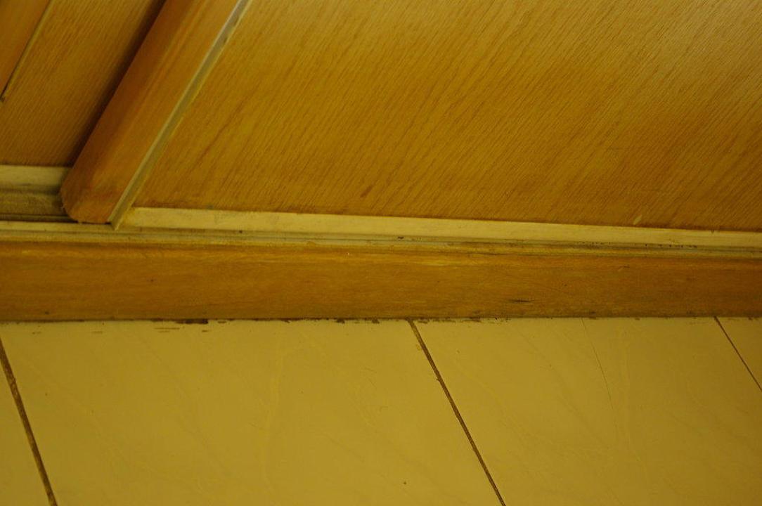 Kleiderschrank Ghazala Gardens