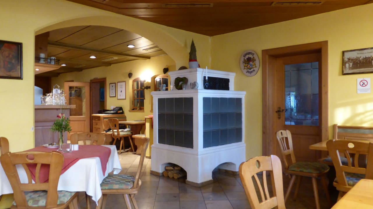 Gastraum Landgasthof Römer-Castell