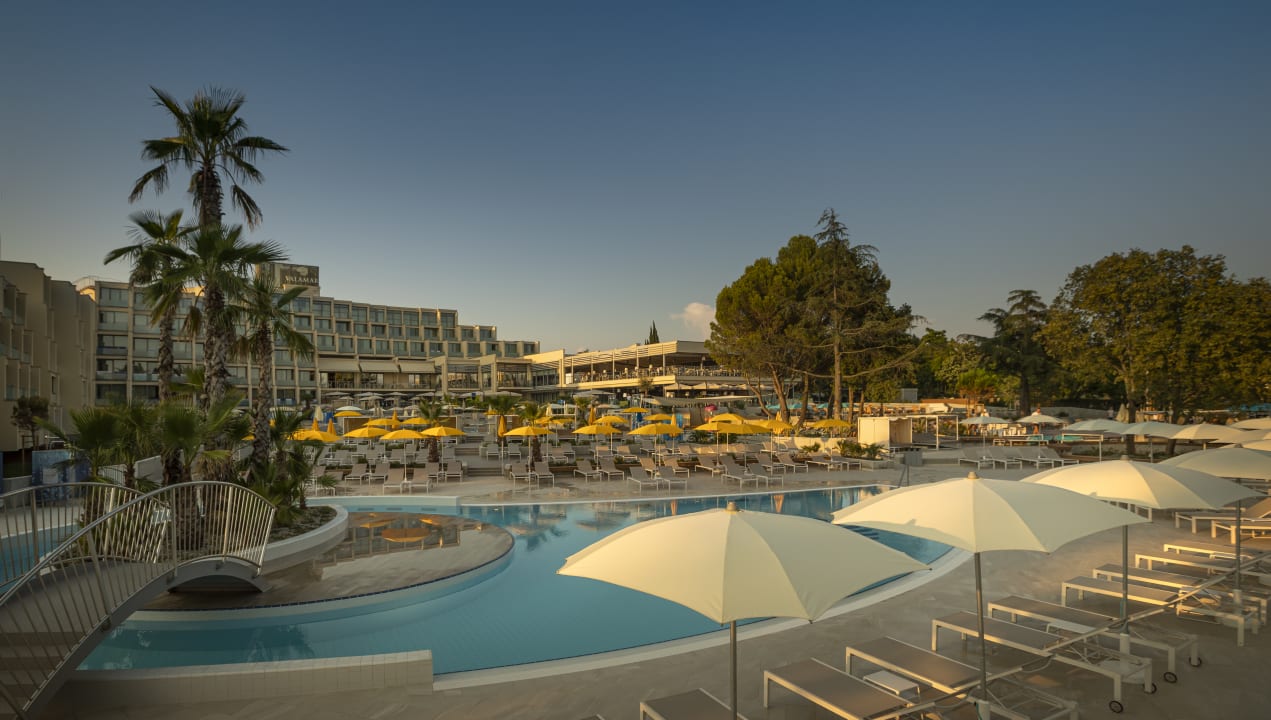 Pool Valamar Parentino Hotel