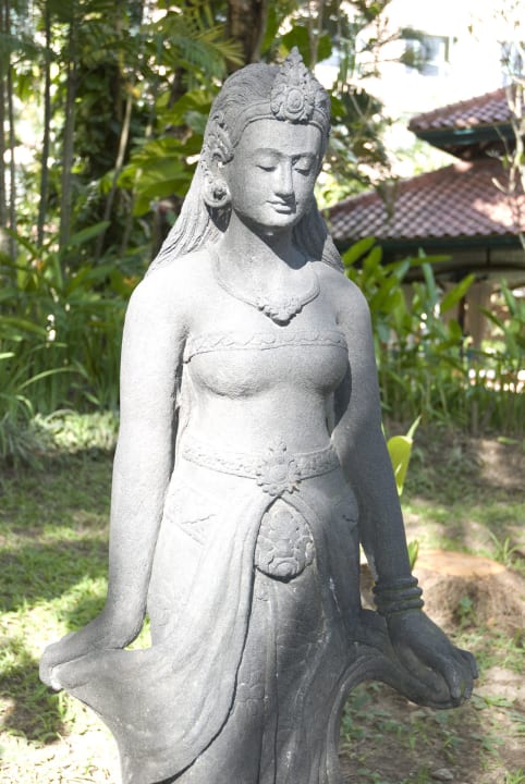 Tempelfigur Melia Purosani Yogyakarta