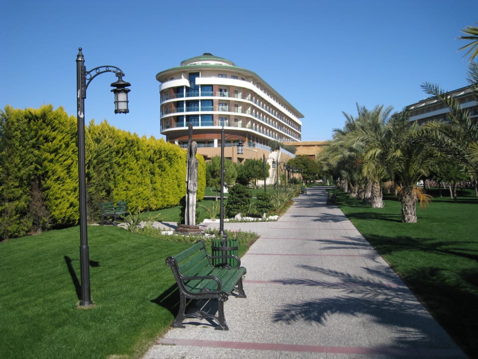 Weg durch den Garten Voyage Belek Golf & Spa