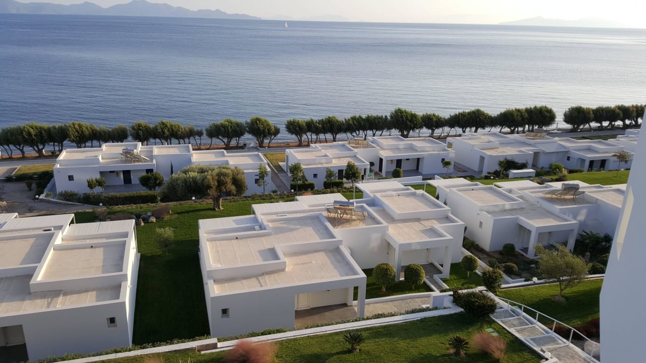 Ausblick von Balkon  Dimitra Beach Hotel & Suites