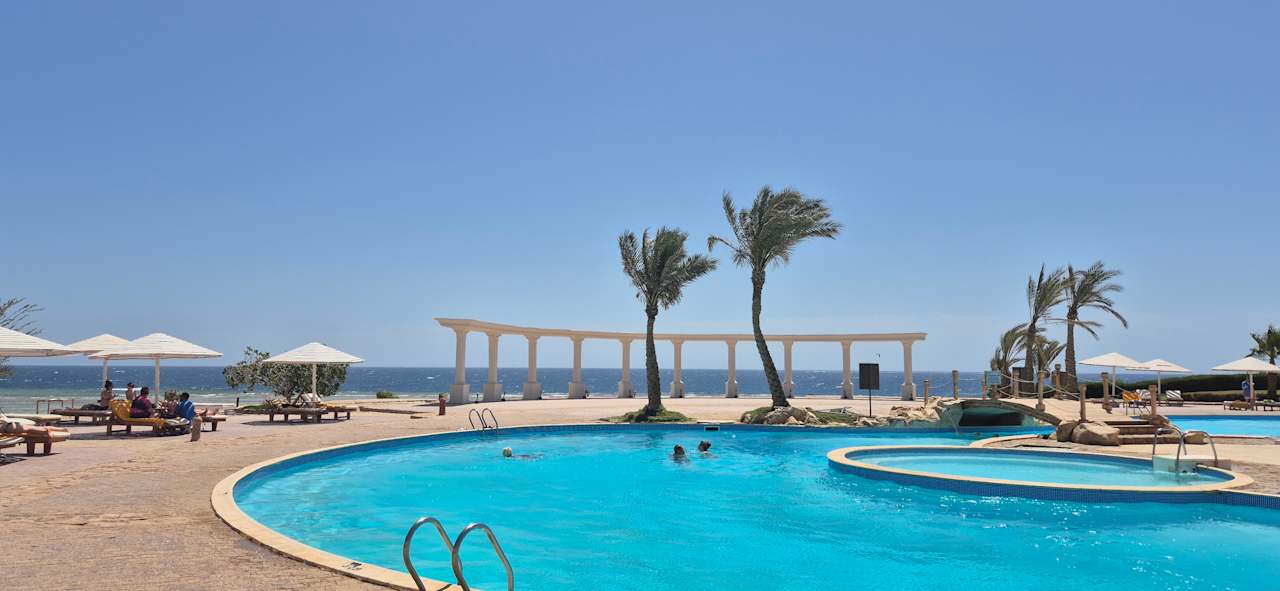 Pool Three Corners Equinox Beach Resort