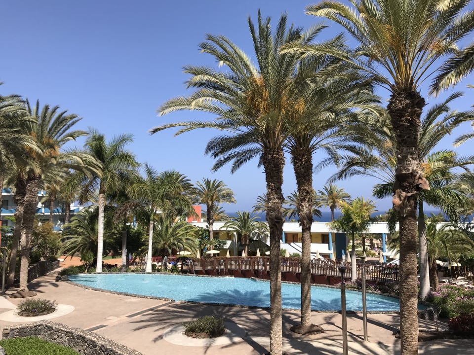 Pool R2 Pajara Beach