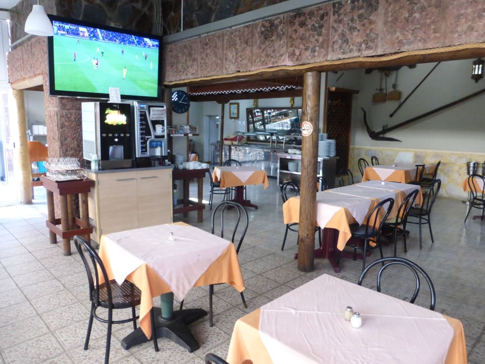 Essensaal Corona Roja