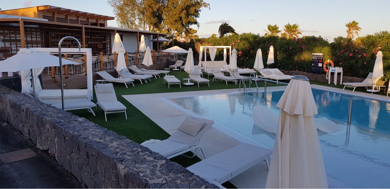 Pool Elba Lanzarote Royal Village Resort