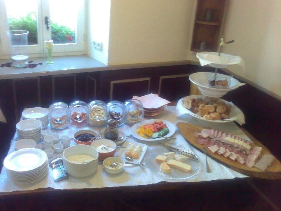 Frühstücksbüffet Hotel Weinhaus Stern
