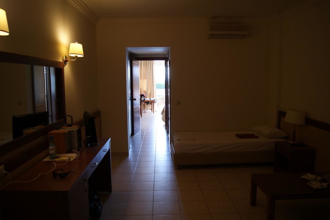 Vorderes Zimmer Porto Bello Royal