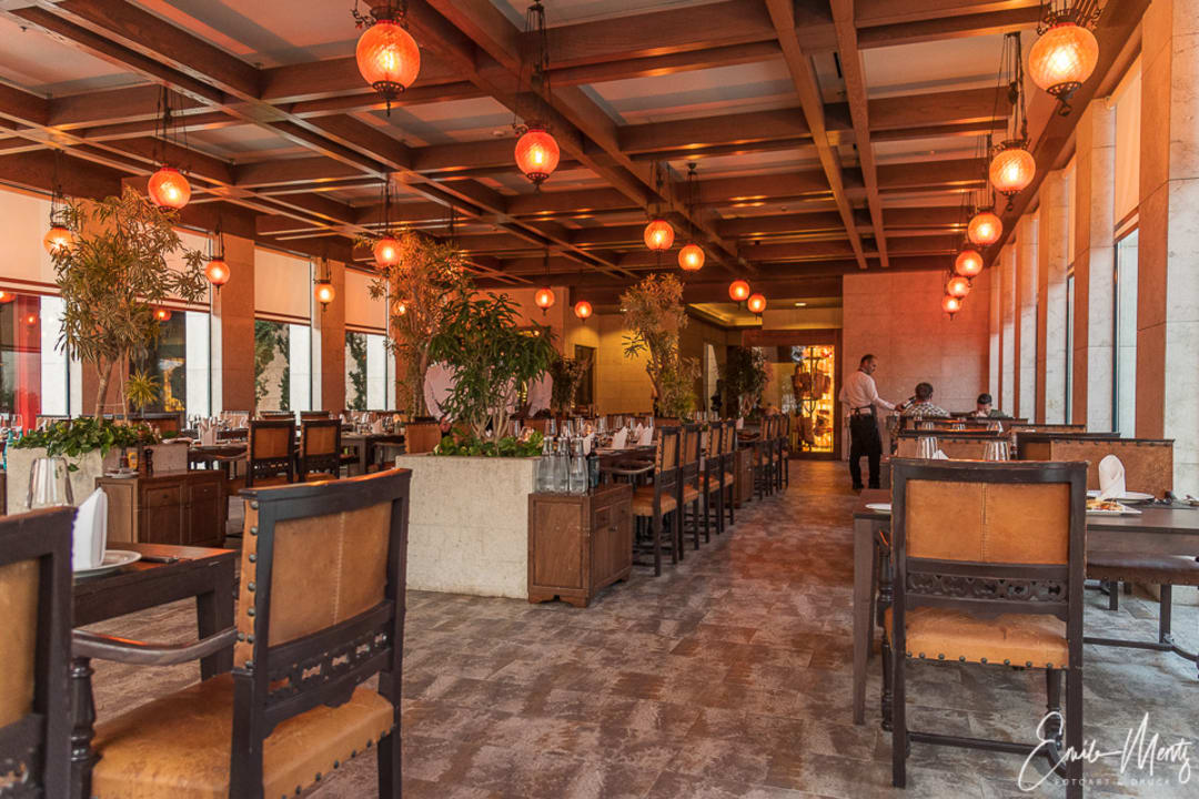 Gastro Gloria Serenity Resort
