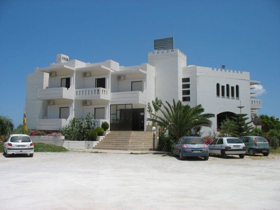 Frontansicht Elena Beach Hotel