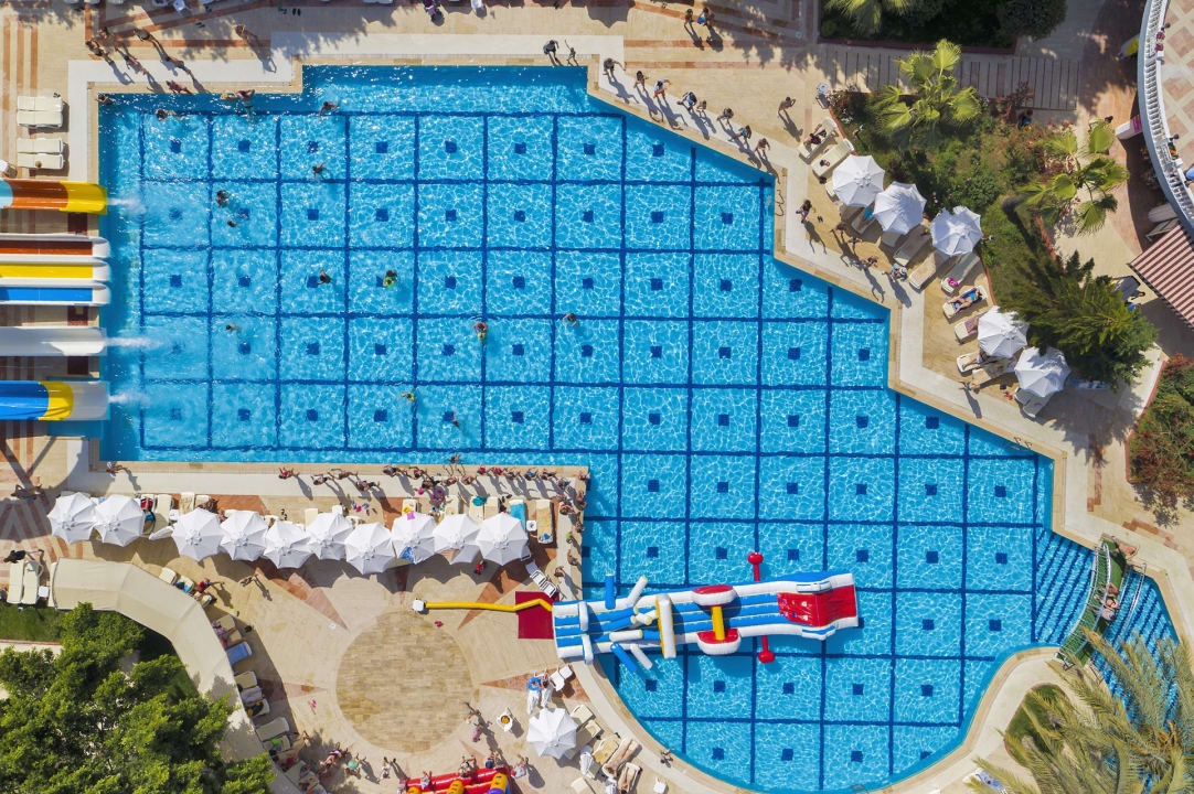 Pool Mira Meridia Beach Hotel