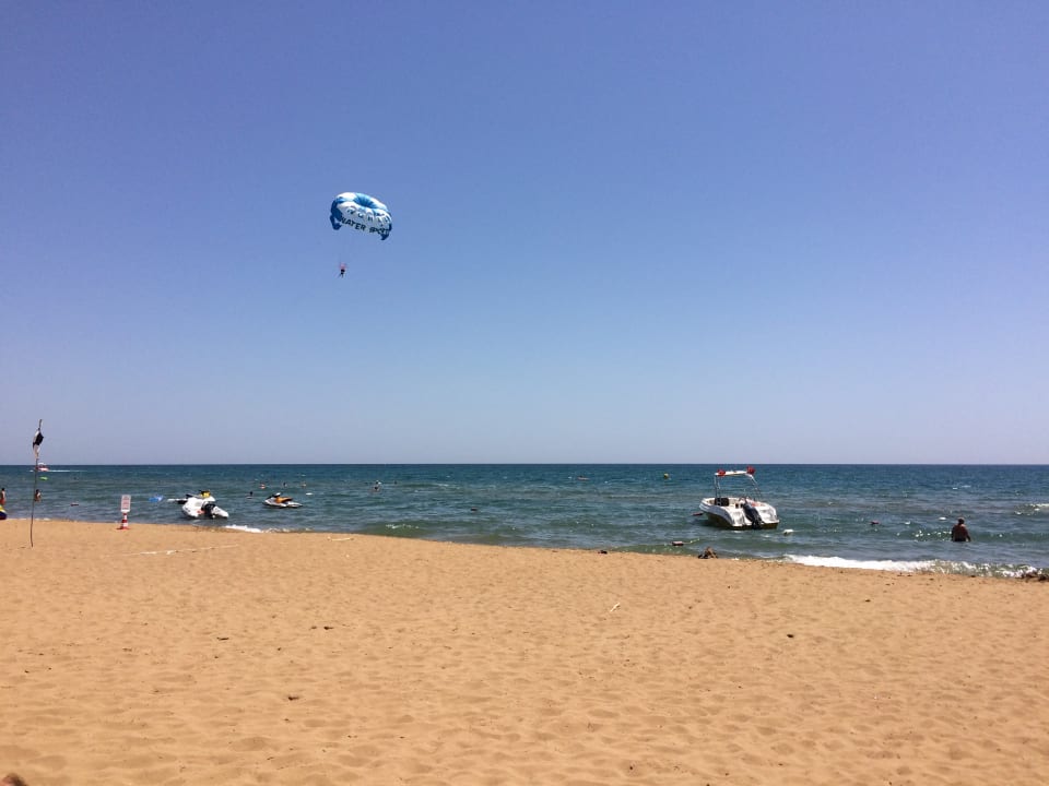 Strand Alba Queen Hotel