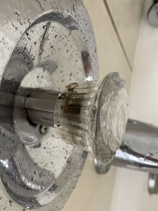 Zimmer Sirata Beach Resort